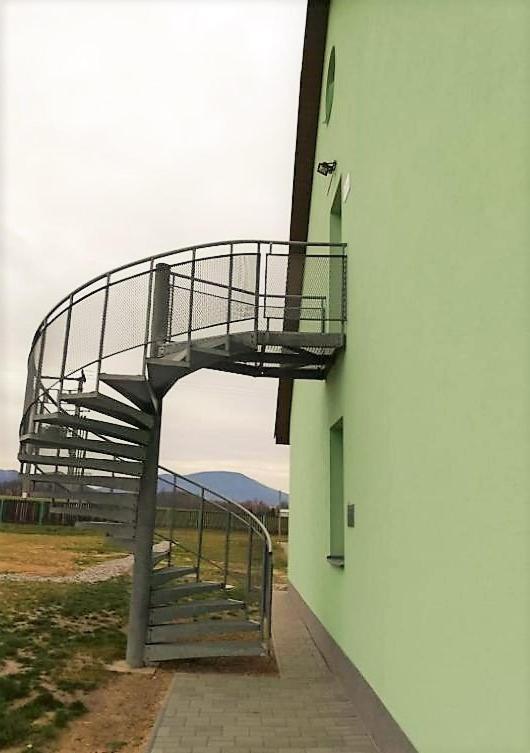 Penzion Nas Svet Przno Luaran gambar